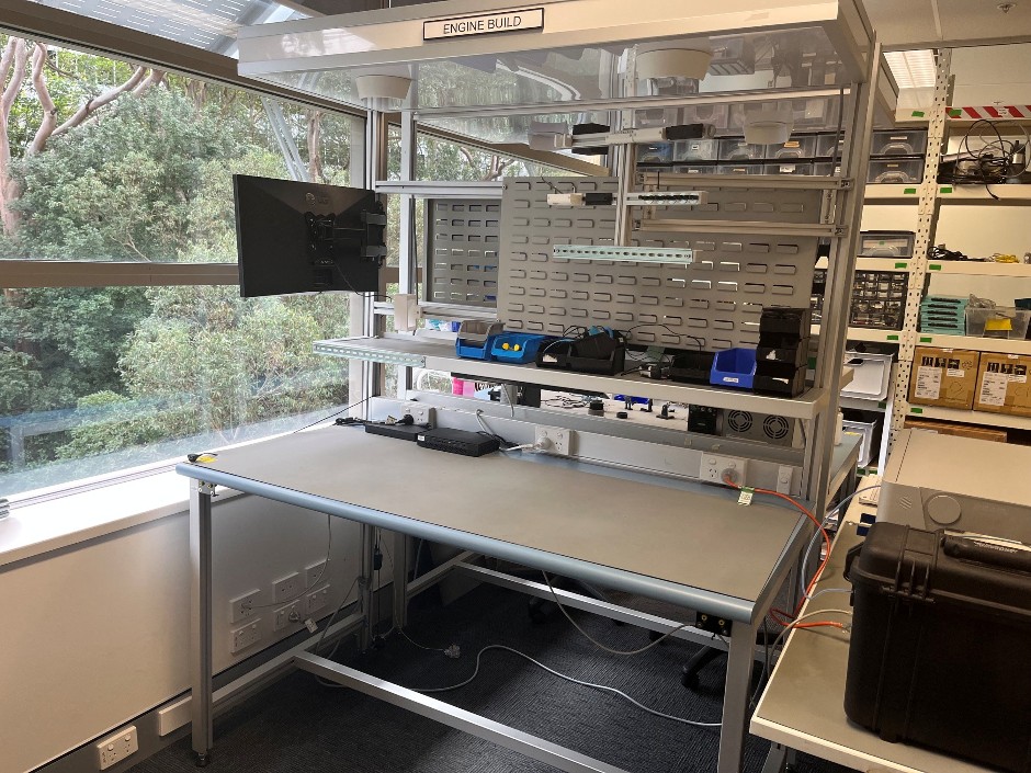 <p>Adaptable Laboratory Table System x 2</p>