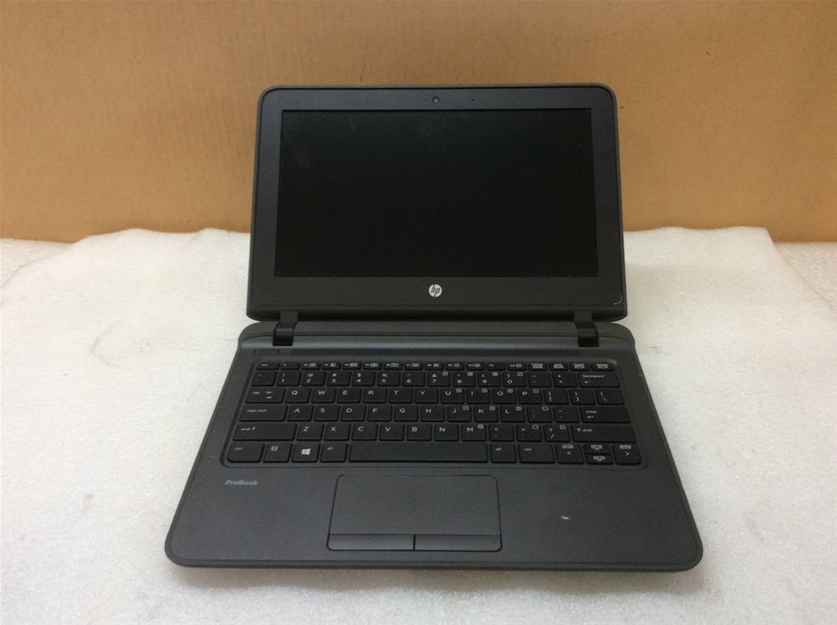 HP ProBook 11 G1 Laptop i3-5005U 4GBRAM 128GB Black