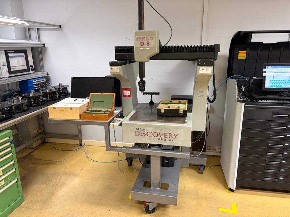 Giddings & Lewis D-8 Coordinate Measuring Machine