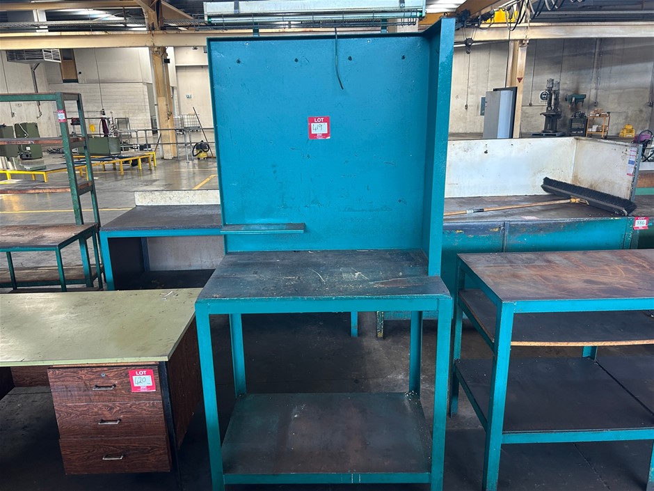 Workbench with Corner tool Board