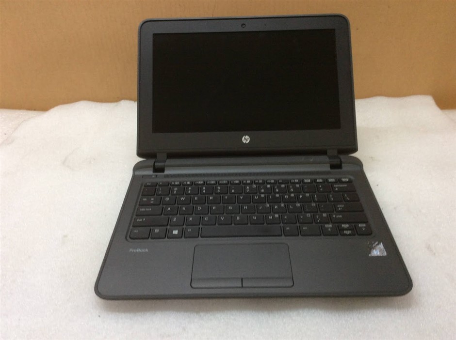 HP ProBook 11 G2 Laptop i3-6100U 4GBRAM 128GB Black