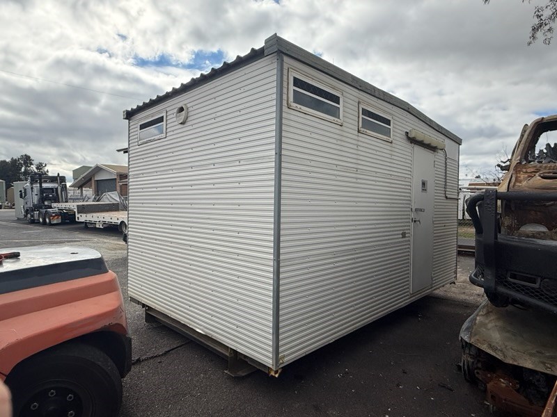 Hire Plant, Containers & Equipment - NSW