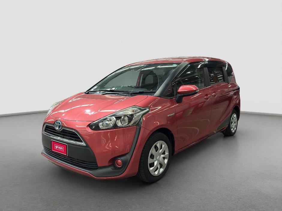 2017 Toyota Sienta Hybrid (IMPORT)