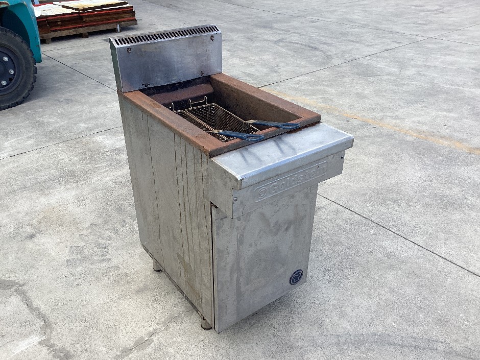 <p>Goldstein Deep Fryer</p>