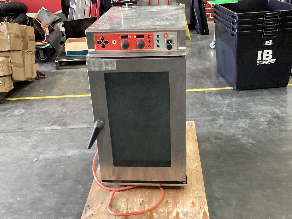 <p>Baron Electric Combi Oven</p>