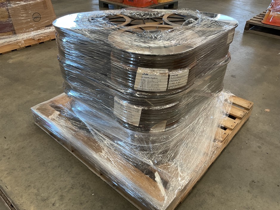 <p>Weld Star Welding Hose 12 x 100 Meter rolls</p>
