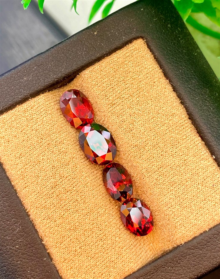 5.45 CT Natural Intense Red Rhodolite Garnet