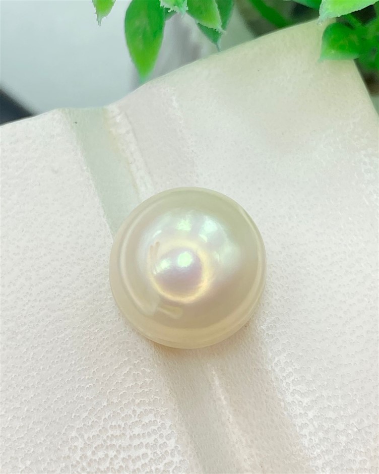 12.75 CT Lovely South Sea pearl