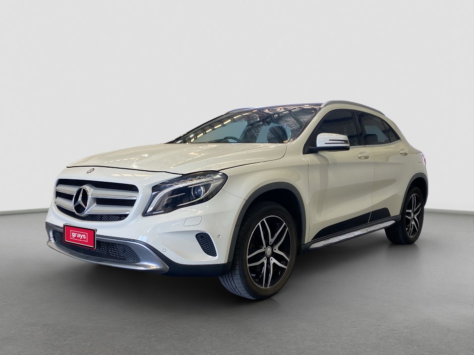2016 Mercedes-Benz GLA-Class GLA180 Petrol