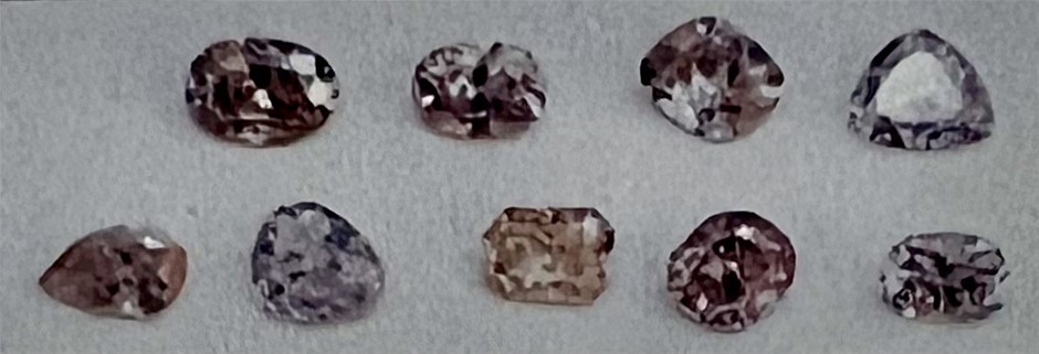 1.74 carats Pink diamonds  West Australian Origin Retail Valuation $31,120