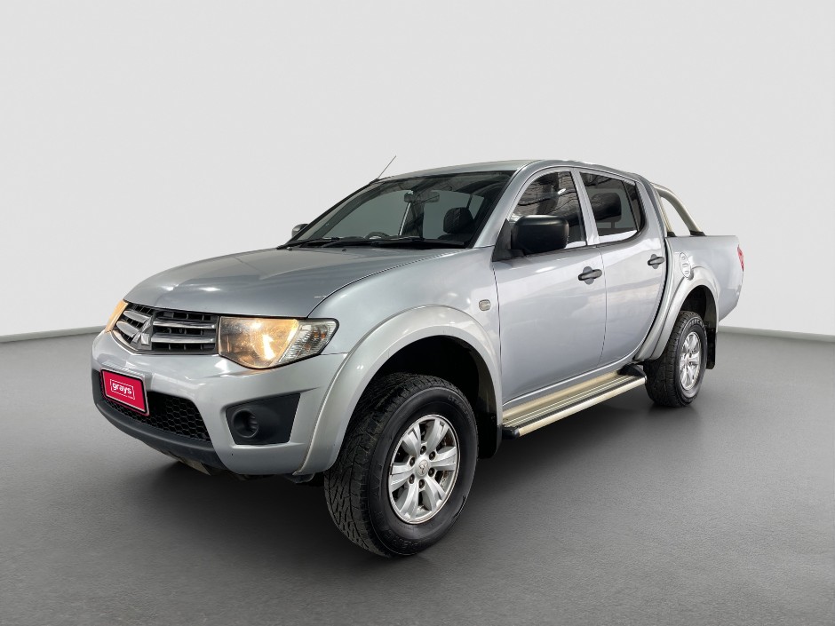2013 Mitsubishi Triton GLX Diesel