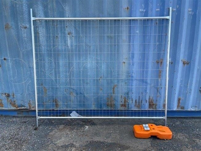 Quantity of 20 Galvanised Temporary Fence Panels (Unused)