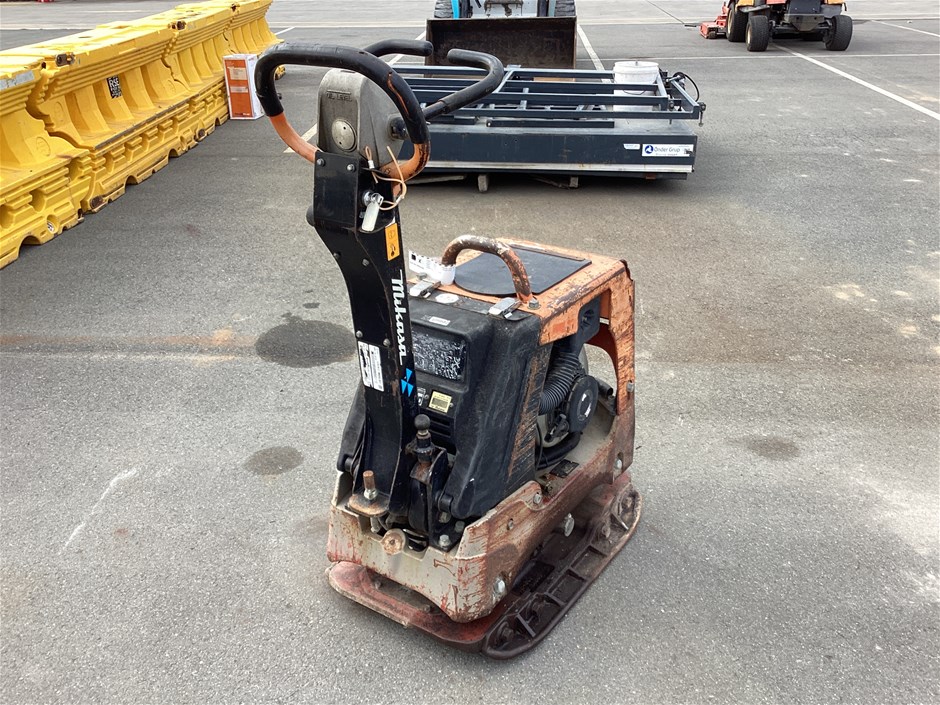 <p>Mikasa Plate Compactor Reversible 300Kg</p>