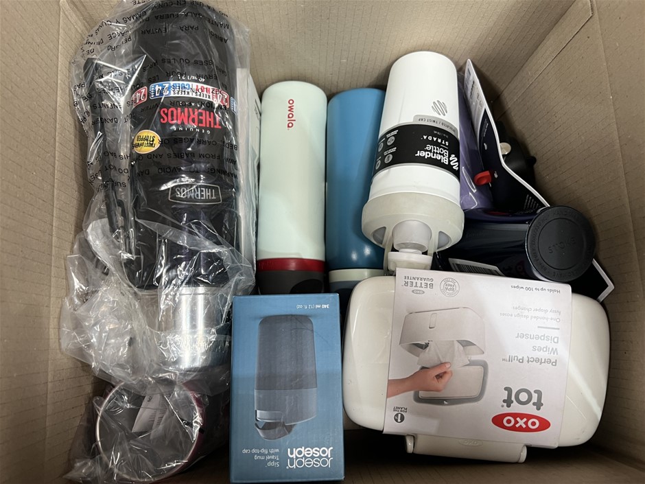 13 x KITCHEN PRODUCTS; Incl. Insulated Bottles, Owalas, Container, Shaker,