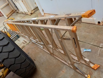 <p>6ft Baileys Ladder & 10ft Gorilla Ladder</p>