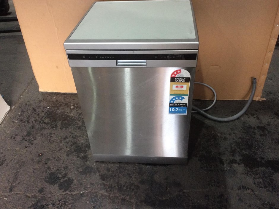 Unknown Brand Freestanding Dishwasher