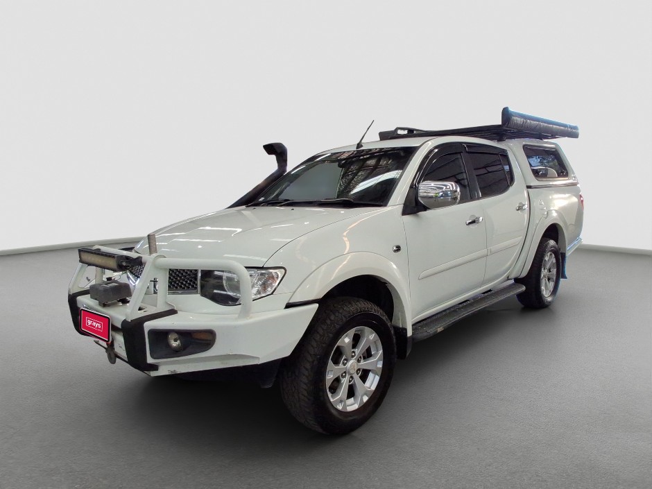 2013 Mitsubishi Triton GLX-R MN MANUAL AWD DIESEL UTE