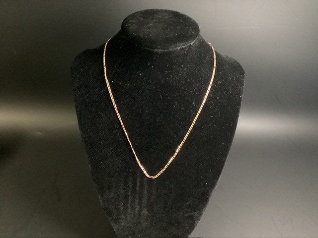 <p>1 X Stamped 9ct Yellow Gold, Chain Necklet  With Detached Bolt Ring</p>