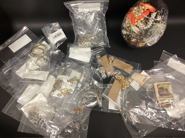 Assorted Jewellery