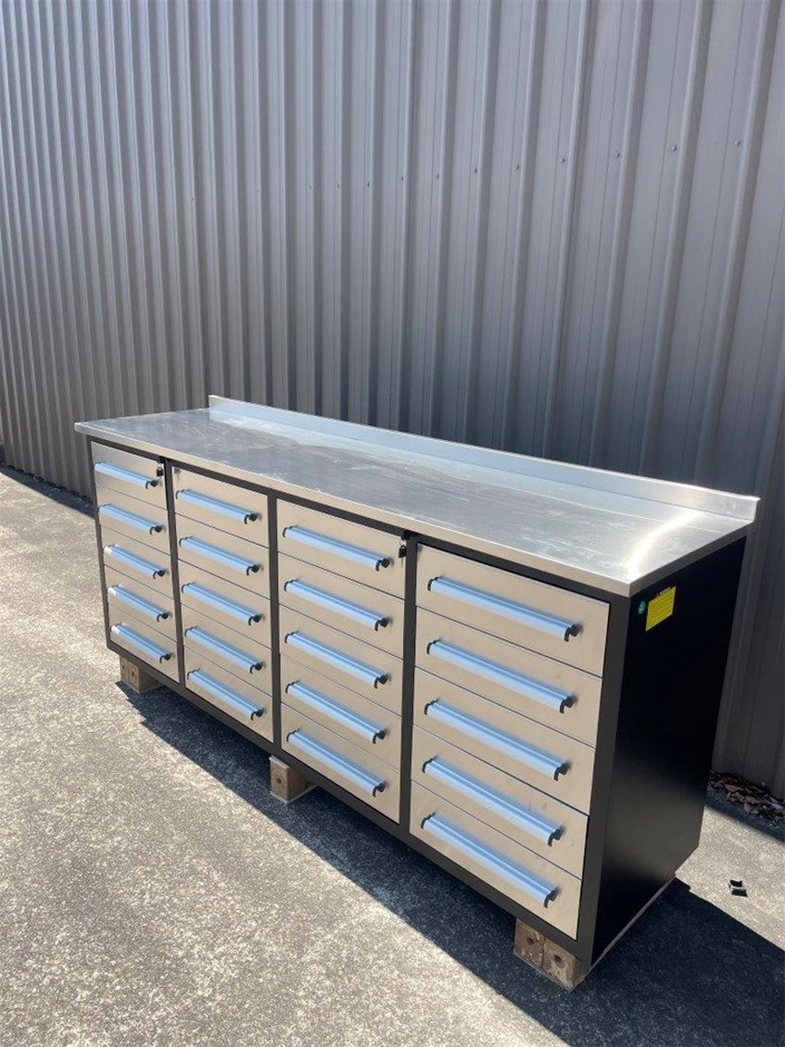 20 Drawer 7FT Workbench