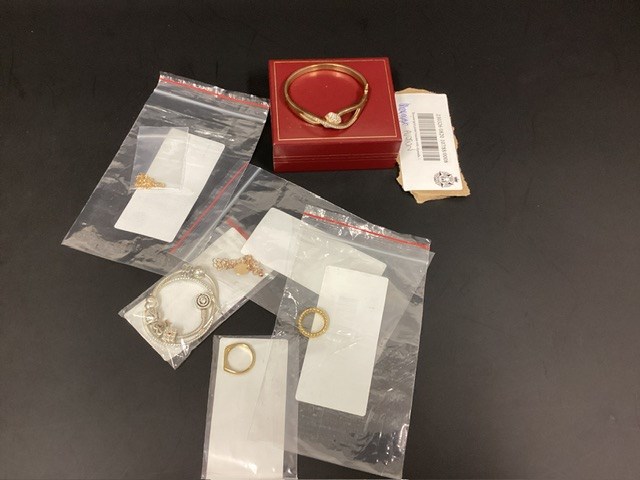 Assorted Jewellery