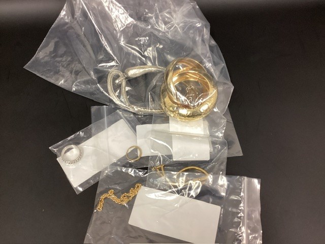 Assorted Jewellery