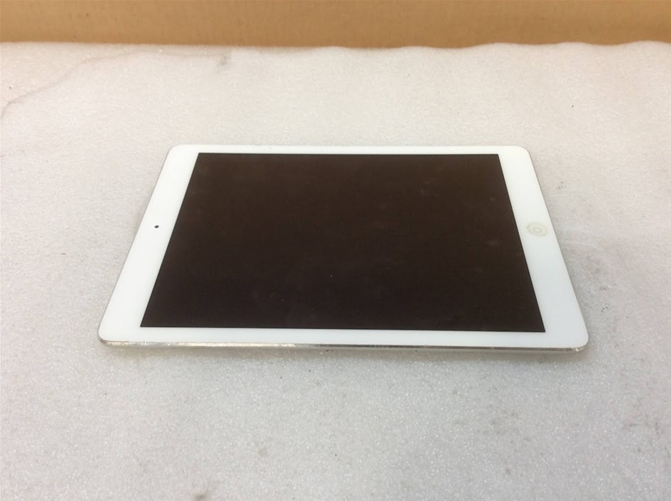 APPLE iPad Air 1 (A1474) 32GB Tablet