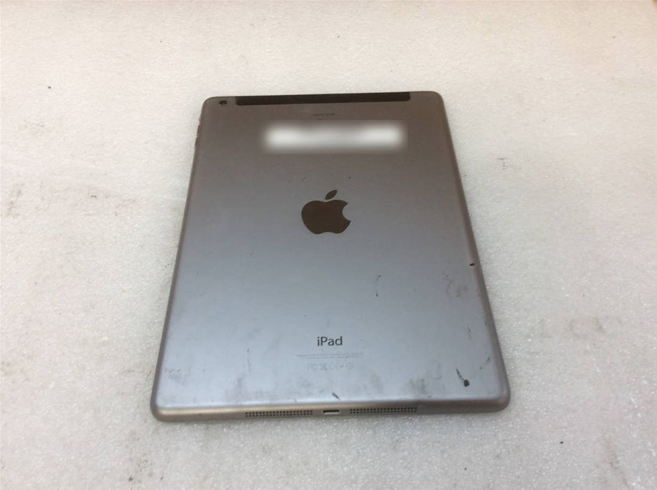 APPLE iPad Air 1 (A1475) 64GB Tablet