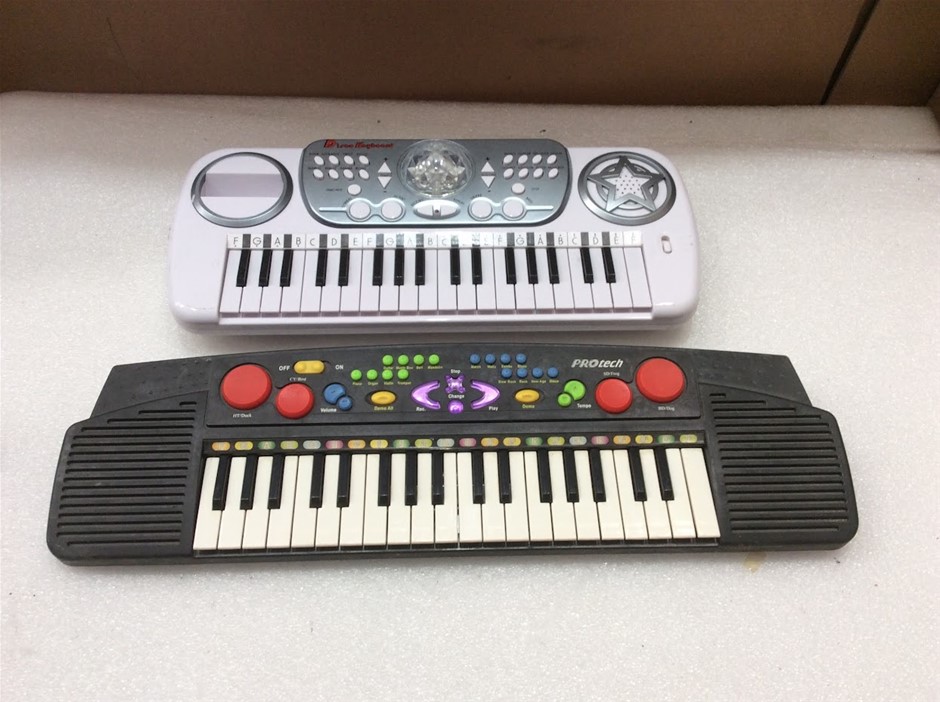 Protech 59005 Electronic Keyboard + Disco Electronic Keyboard