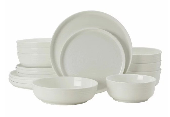 MIKASA Alyssa Bone China Dinner 16-Piece Set.