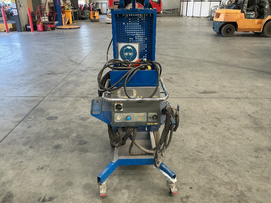 <p>Car-O-Liner CR500 Spot Welder</p>