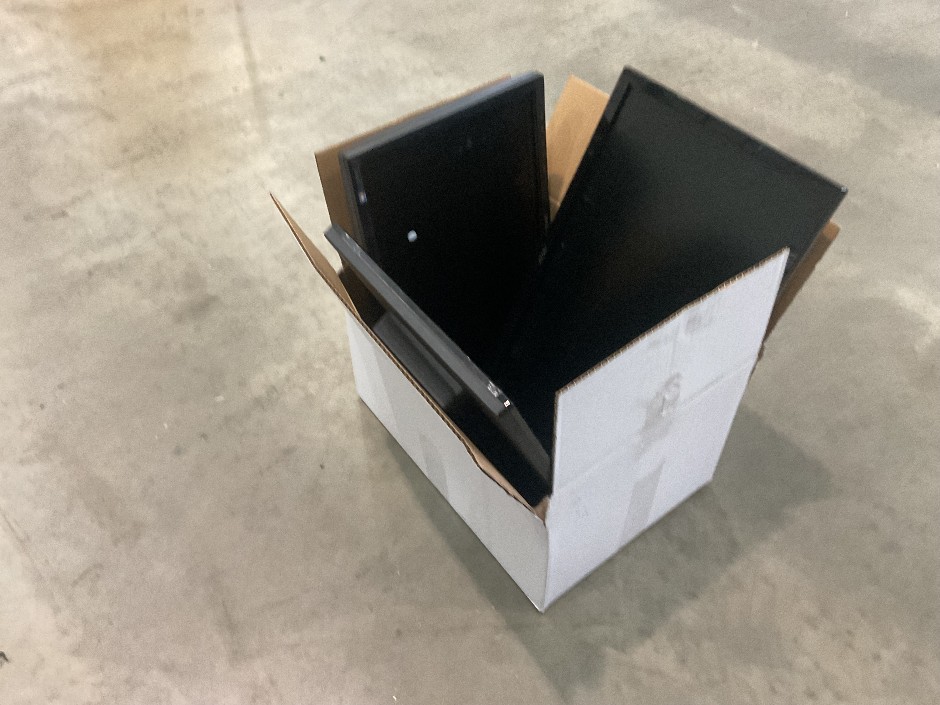 <p>X3 general monitors</p>