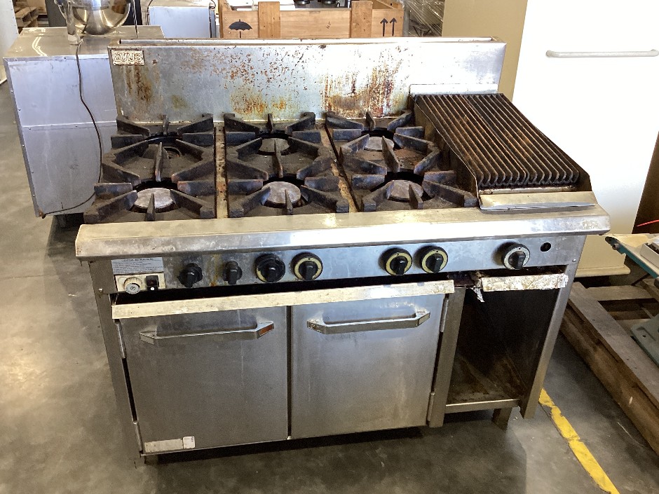 LUUS 6 Burner Chargrill Oven Range