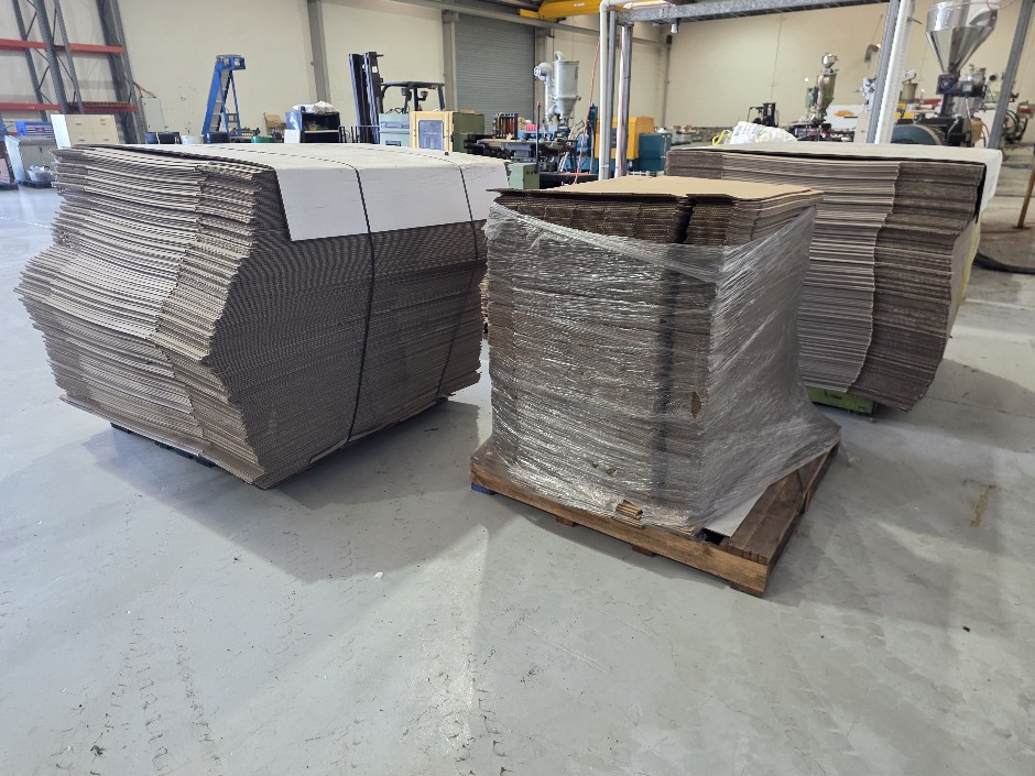 <p>Quantity of Cardboard boxes</p>