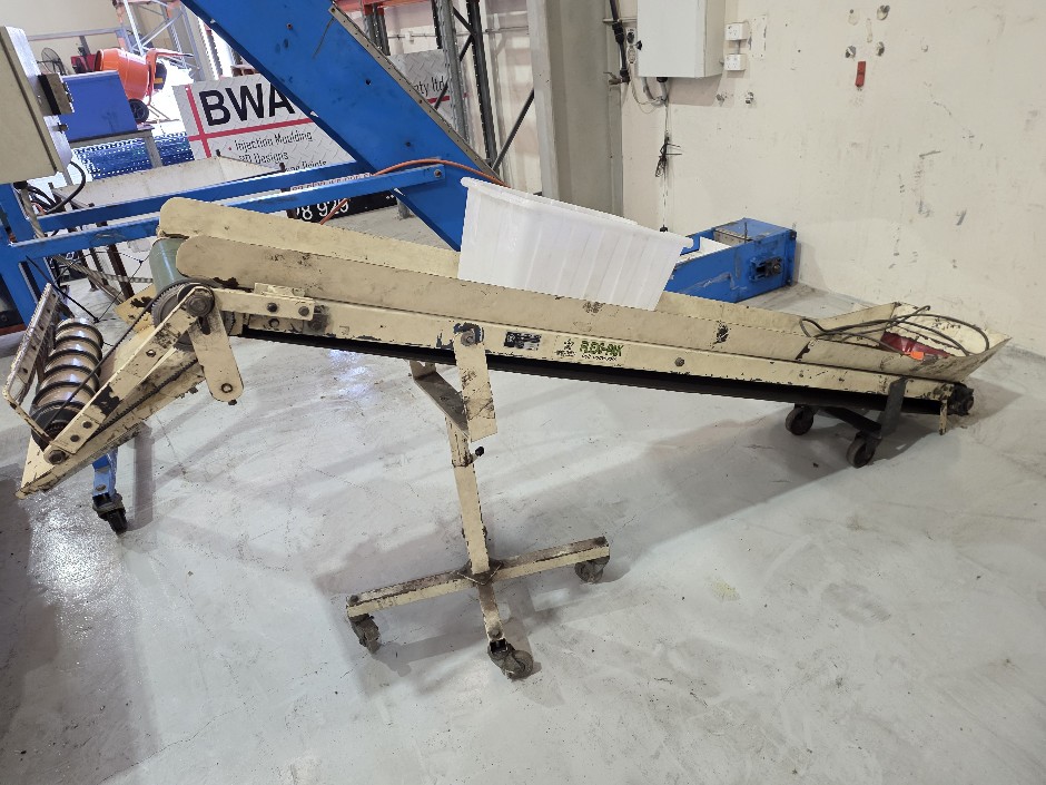 Conveyor Ladder