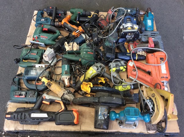 Bosch/GMC Mixed Brand and Model Electric Drill/Power Tools