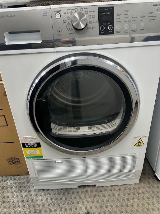 CLOSING DOWN SALE: Fisher and Paykel Dryer