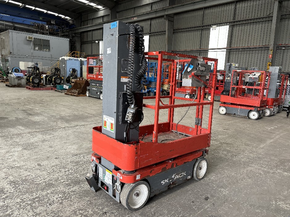 2018 Skyjack SJ16 Vertical Man-Lift **Non Runner**