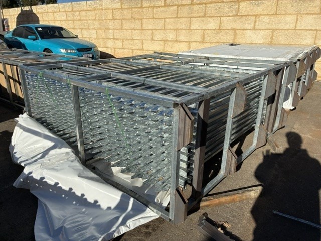 Pallet of Approx 18 Fences