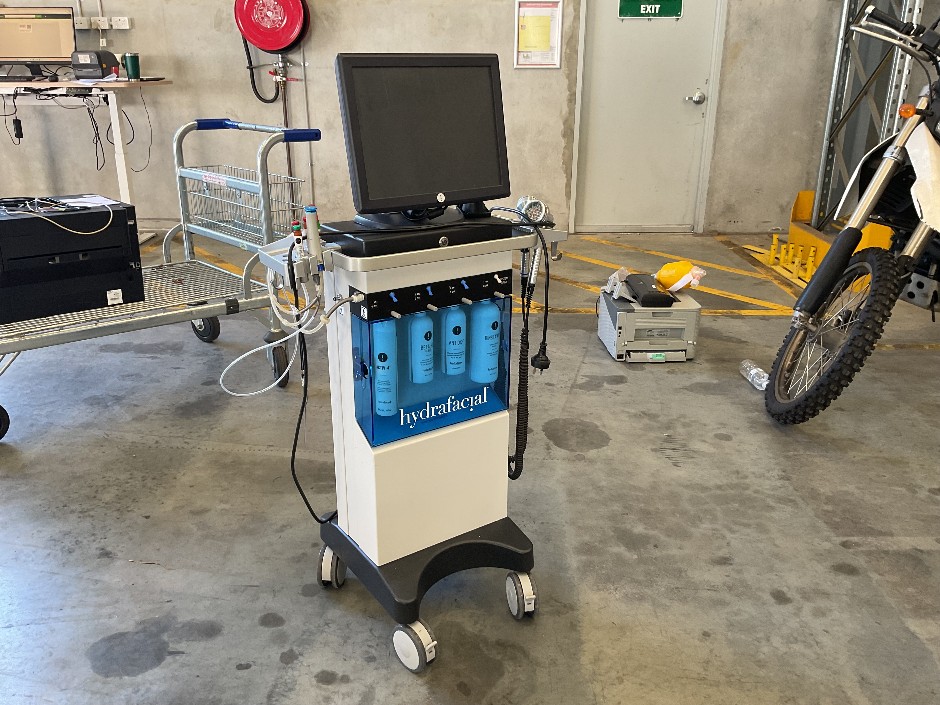 HydraFacial MD Tower