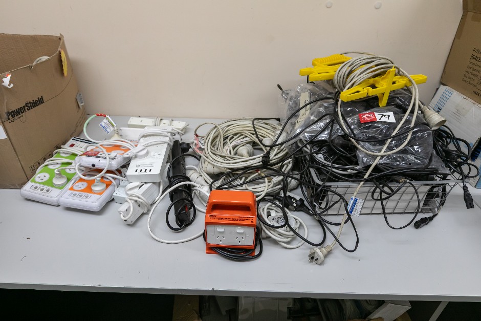 <p>240V Power Leads & Boards</p>