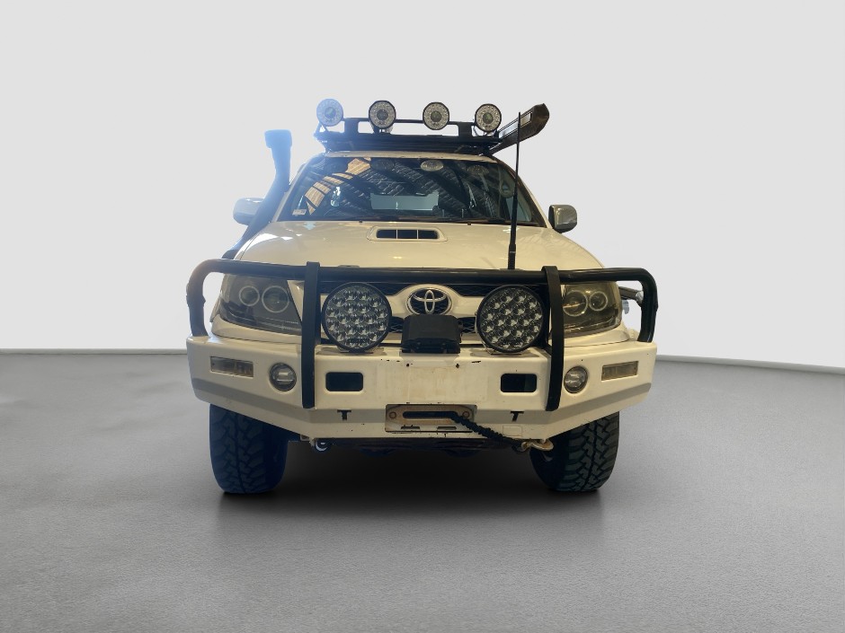 2005 Toyota Hilux SR5 Diesel