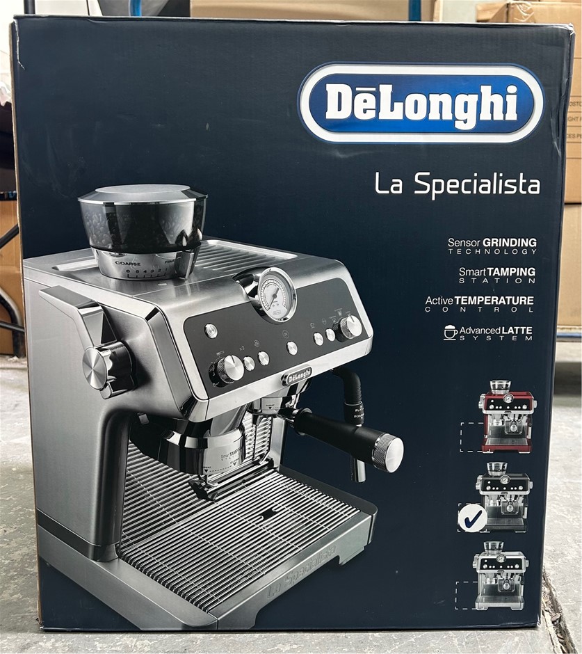 De'Longhi La Specialista Manual Espresso Maker, EC933X. NB: No box Impor