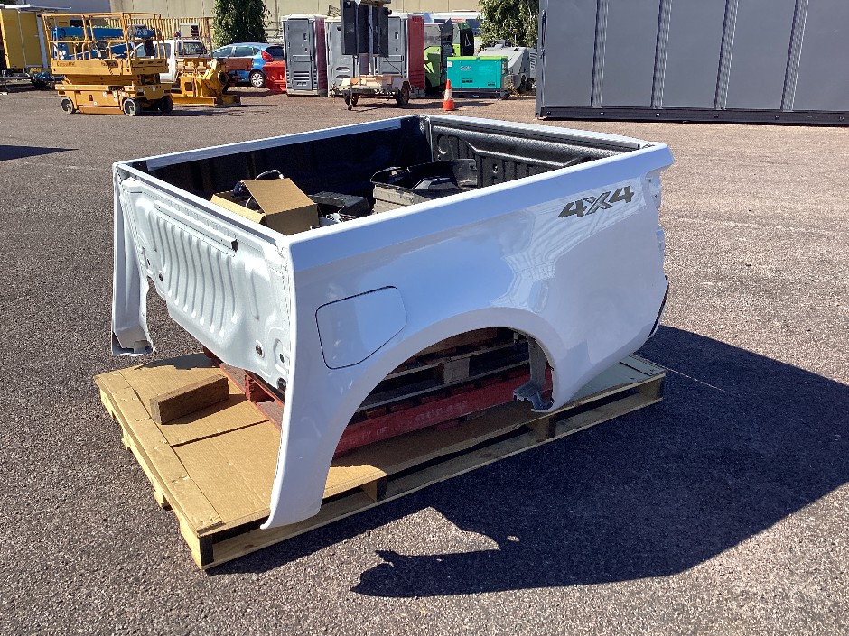 2025 D-Max Dual Cab Tub