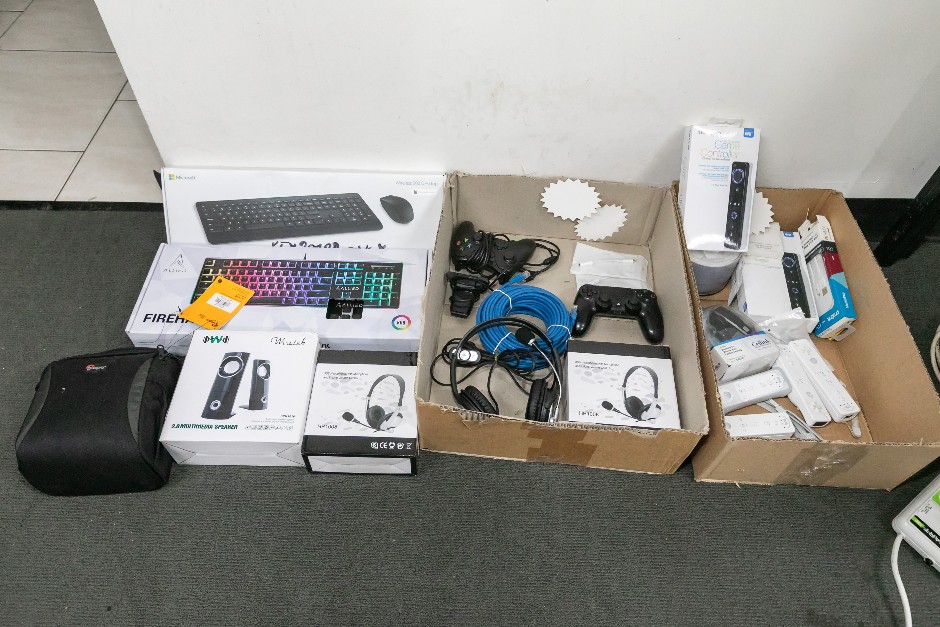 <p>Gaming Items</p>