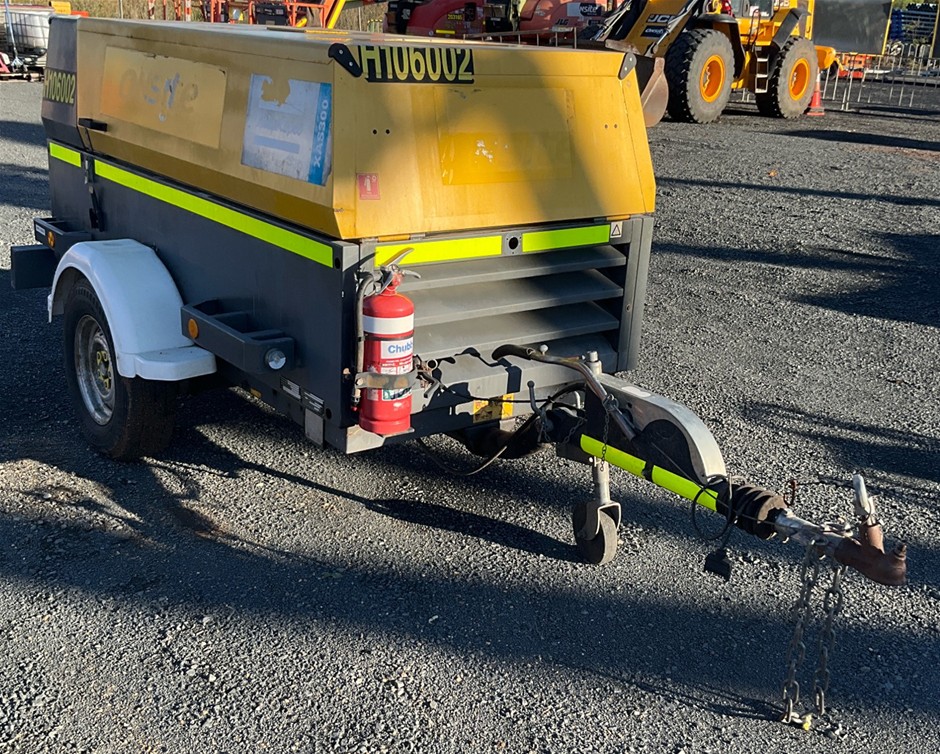 2018 Atlas Copco XAS300 Compressor - 300cfm - Diesel - Emerald