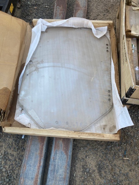 Bobcat Door - Glass w/ Seal - Roma