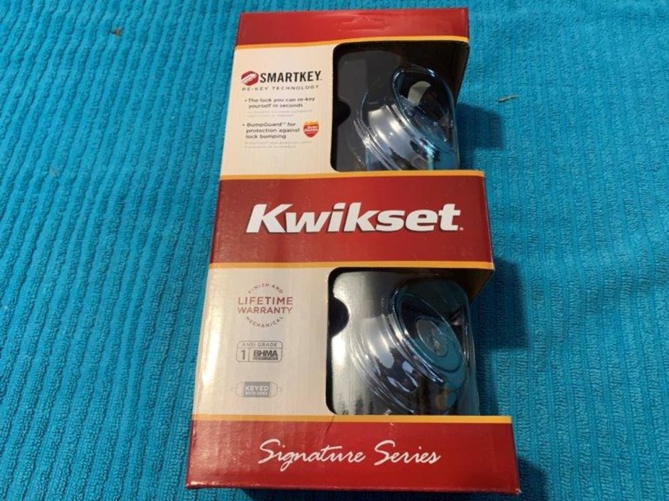 4 x Kwikset Smart Key Double Cylinder Deadbolts (Unused)