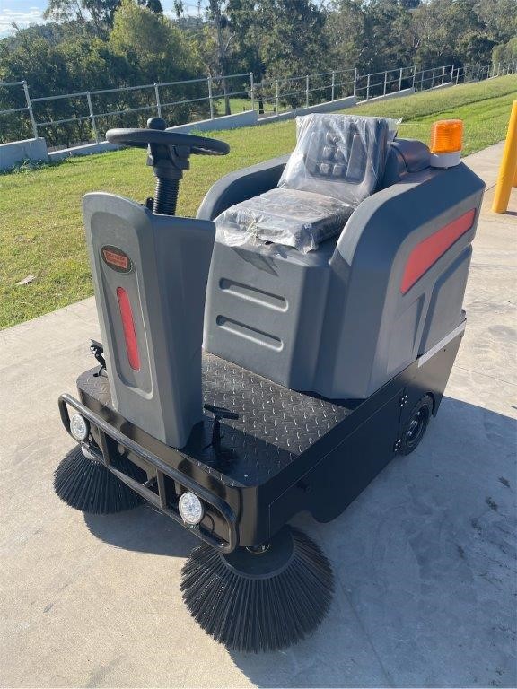 Electric Ride On Sweeper (Unused)