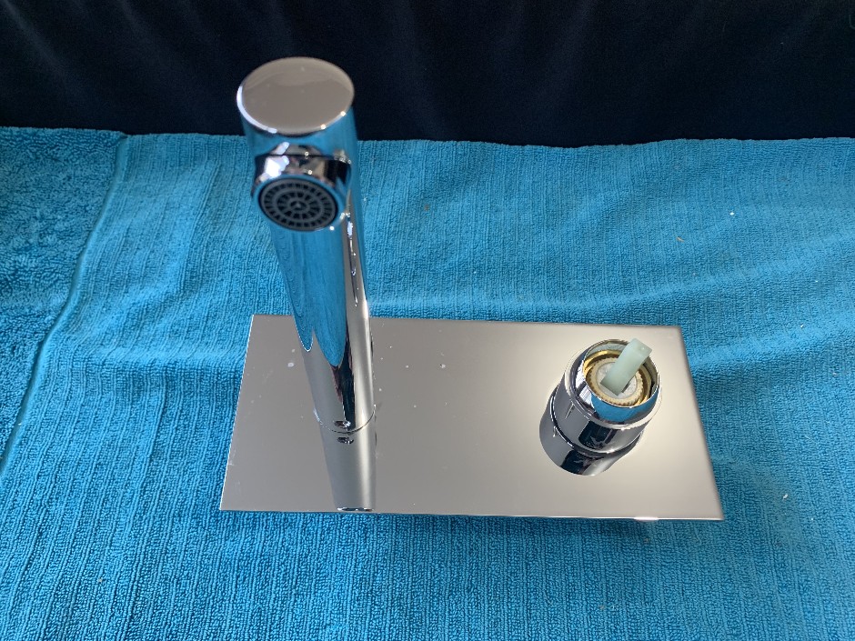 1 x Wall Basin/Bath Mixer (Unused)